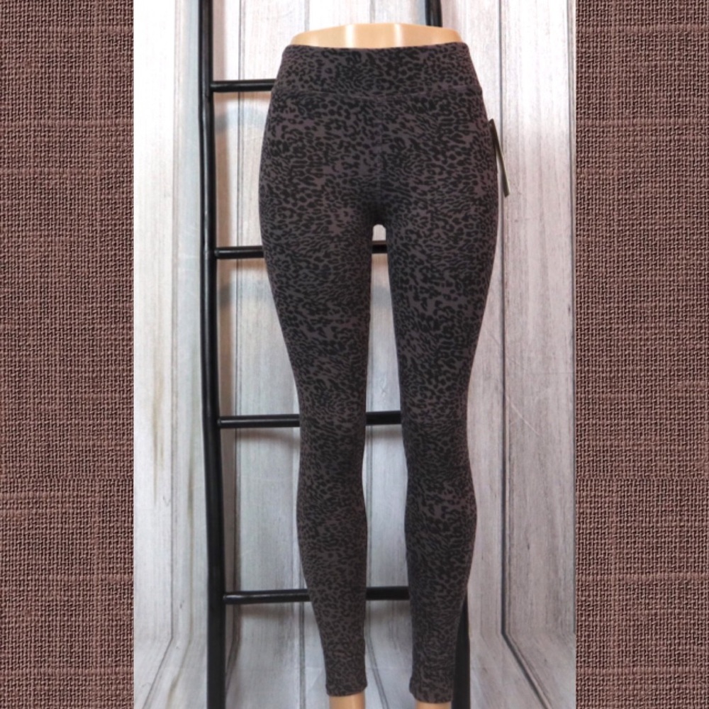The Sweatshirt Project leggings